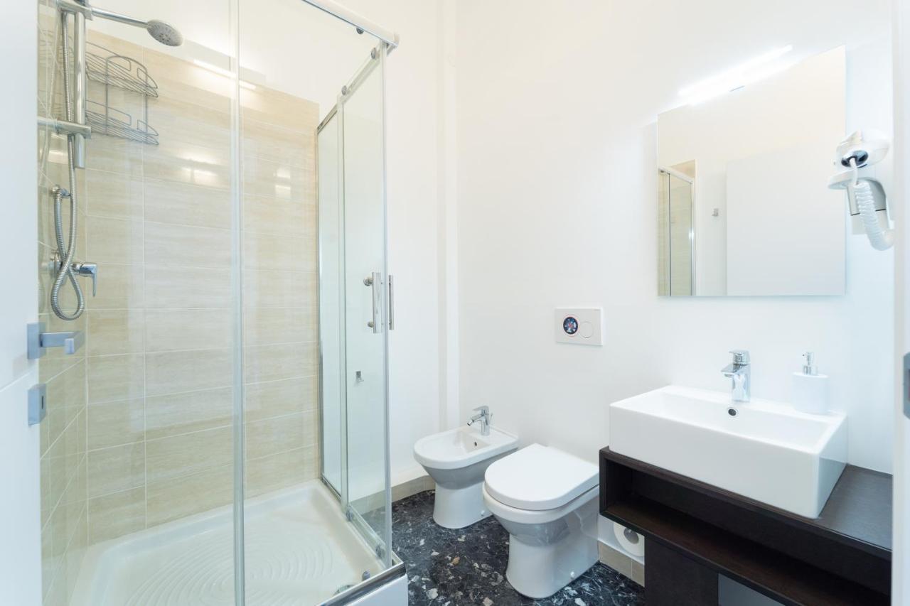Boutique Rooms Carbonazzi 17 カリアリ エクステリア 写真
