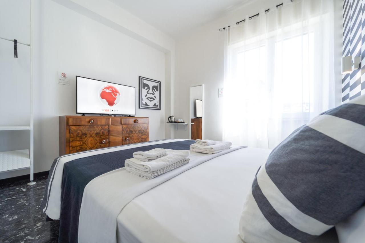 Boutique Rooms Carbonazzi 17 カリアリ エクステリア 写真